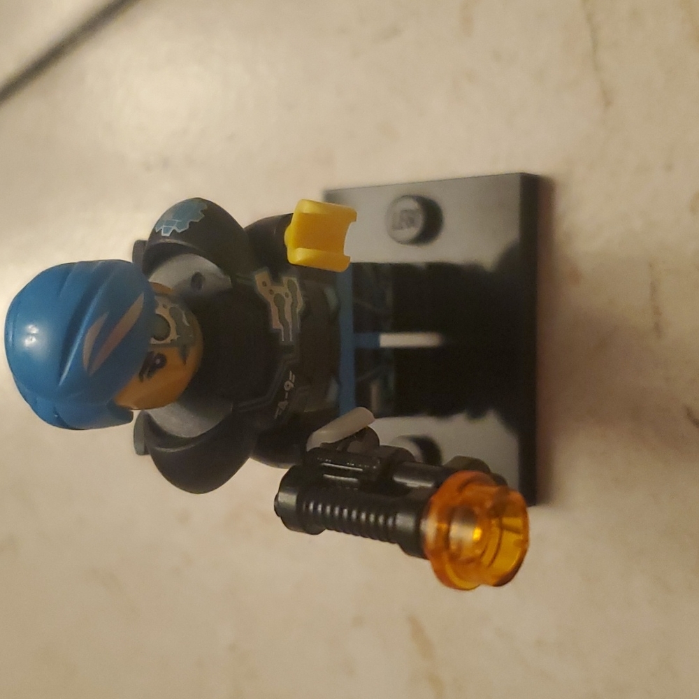 LEGO Minifigures 71013 Series-16 Cyborg